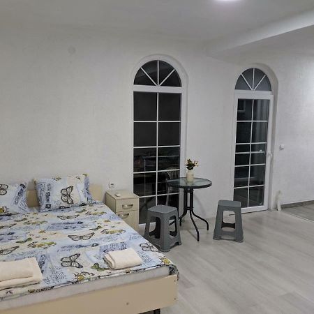 Apartments Groshev Dojran Екстер'єр фото
