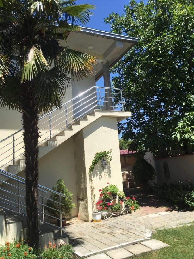 Apartments Groshev Dojran Екстер'єр фото